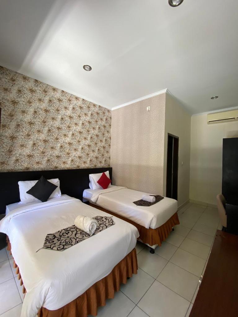 Jesens Inn II กูตา ภายนอก รูปภาพ